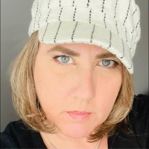 yvettebarker180